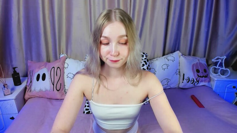 LilyStarlight's Streamate show and profile