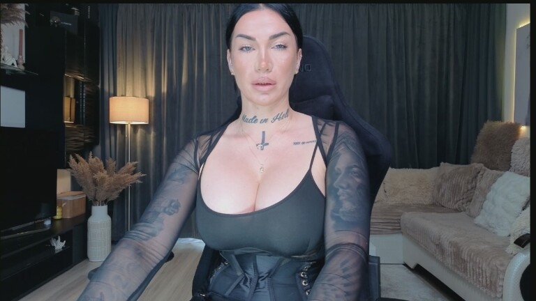 ElektraSheDemon's Streamate show and profile