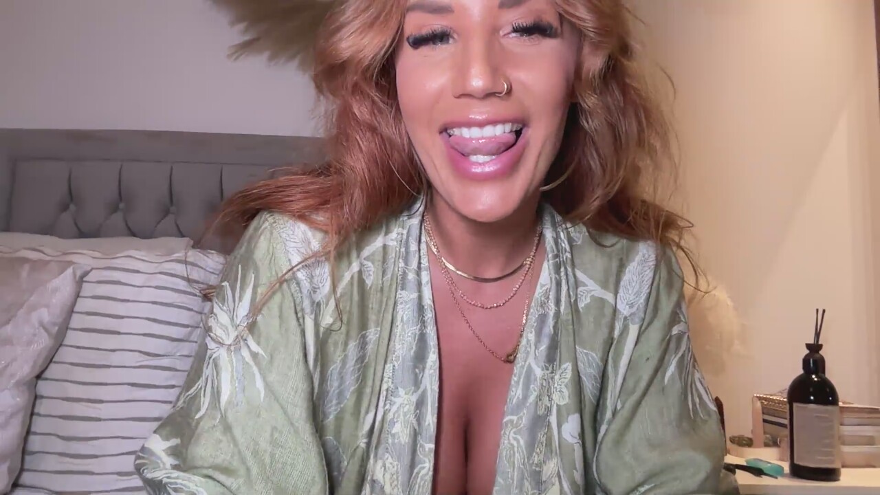 VivianUK